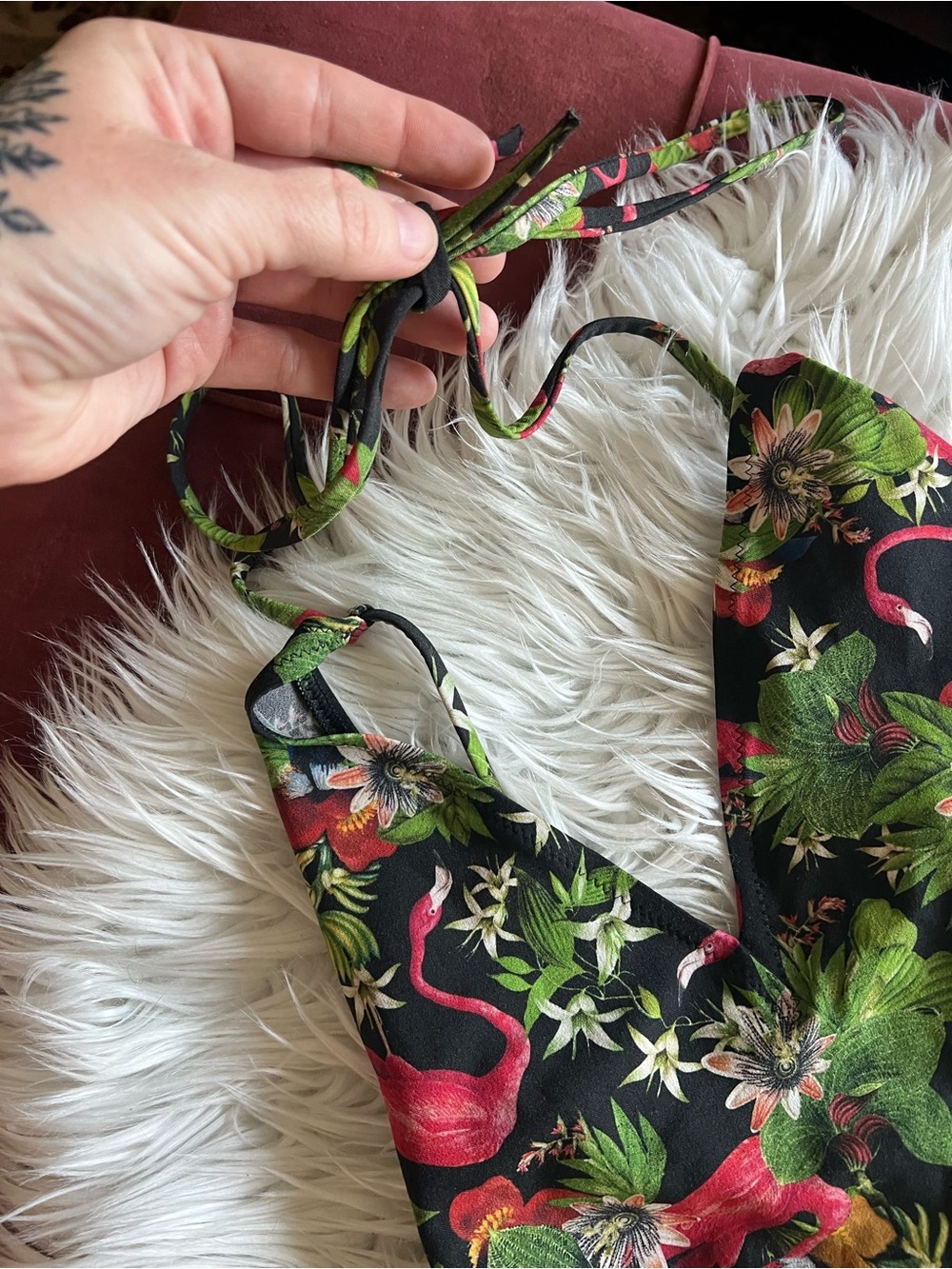 Tropical Flamingo One Piece Swimsuit Black Floral Jungle Print Tie Back M - Picture 4 of 7